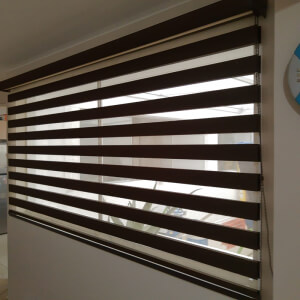 Roller duo tabaco moderno para ventana