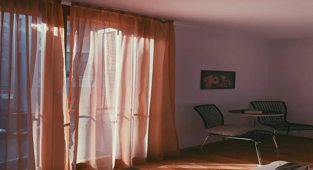 Cortinas tull para dormitorio